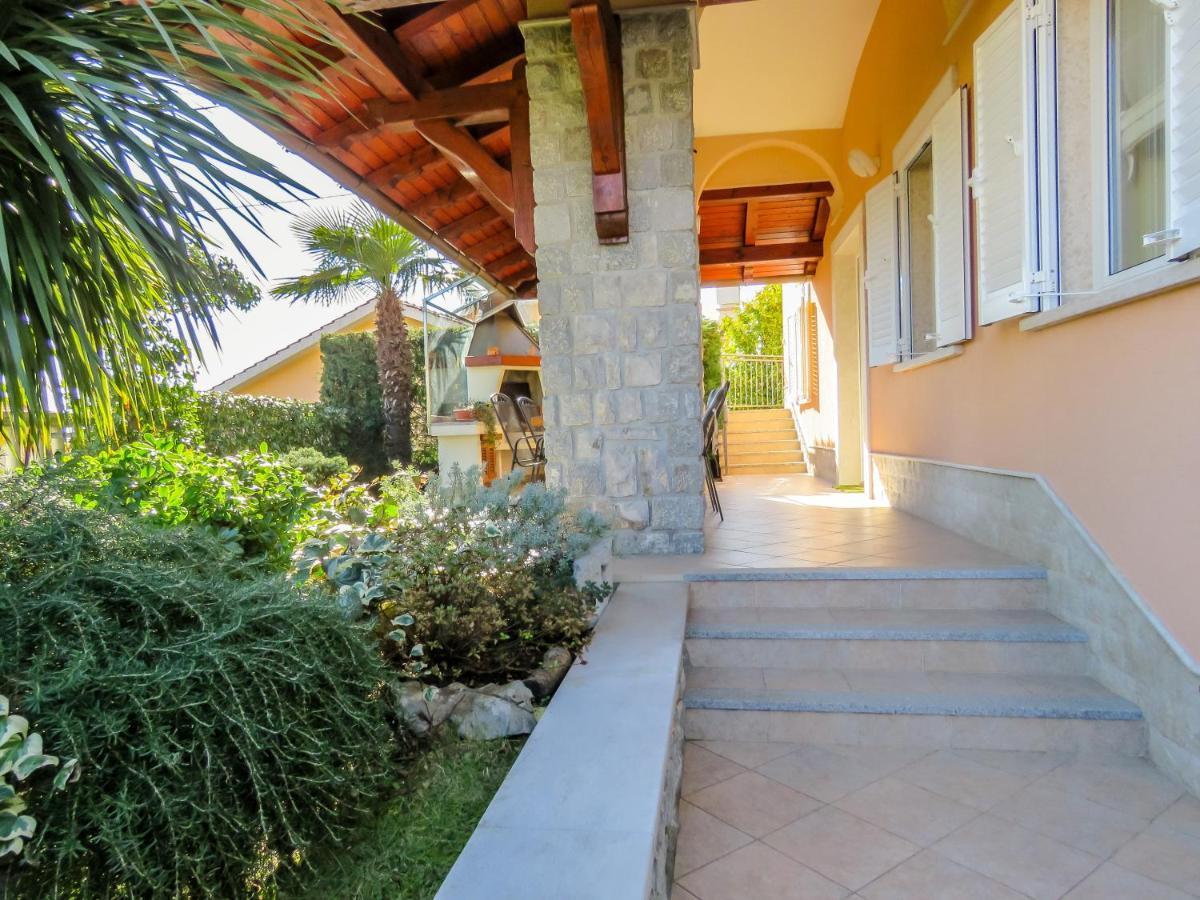 Apartment Palmic Lovran Exterior foto